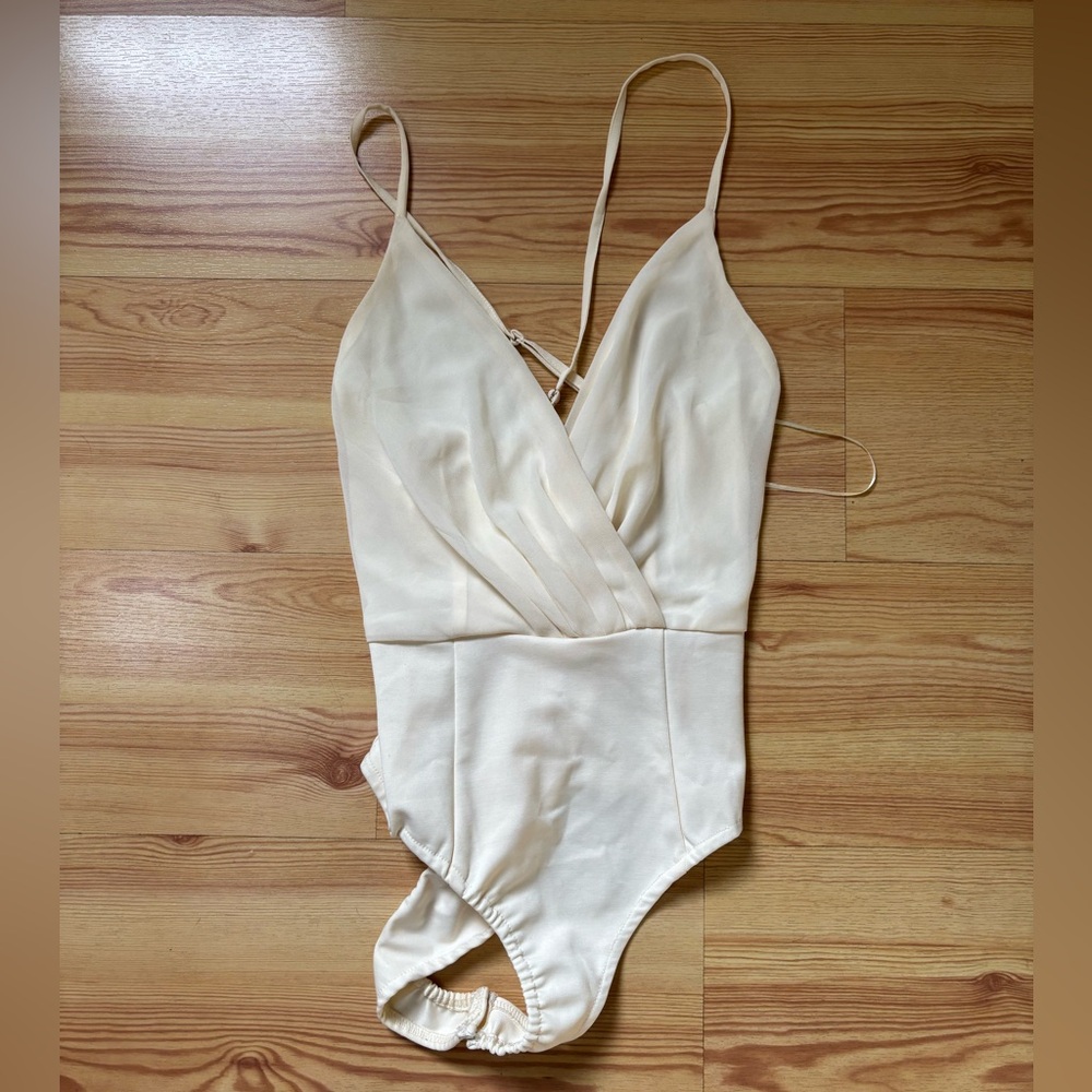 Elegant Windsor Cream Bodysuit